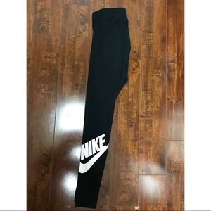 Nike logo leggings